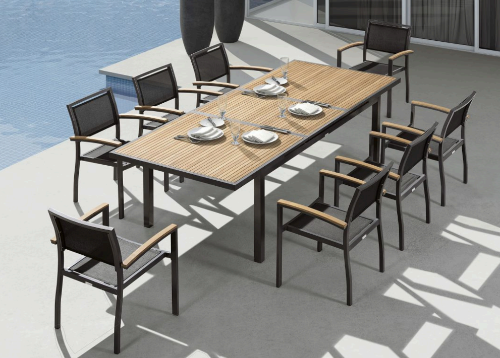 Raztegljiva miza Higold s stoli za 8 oseb