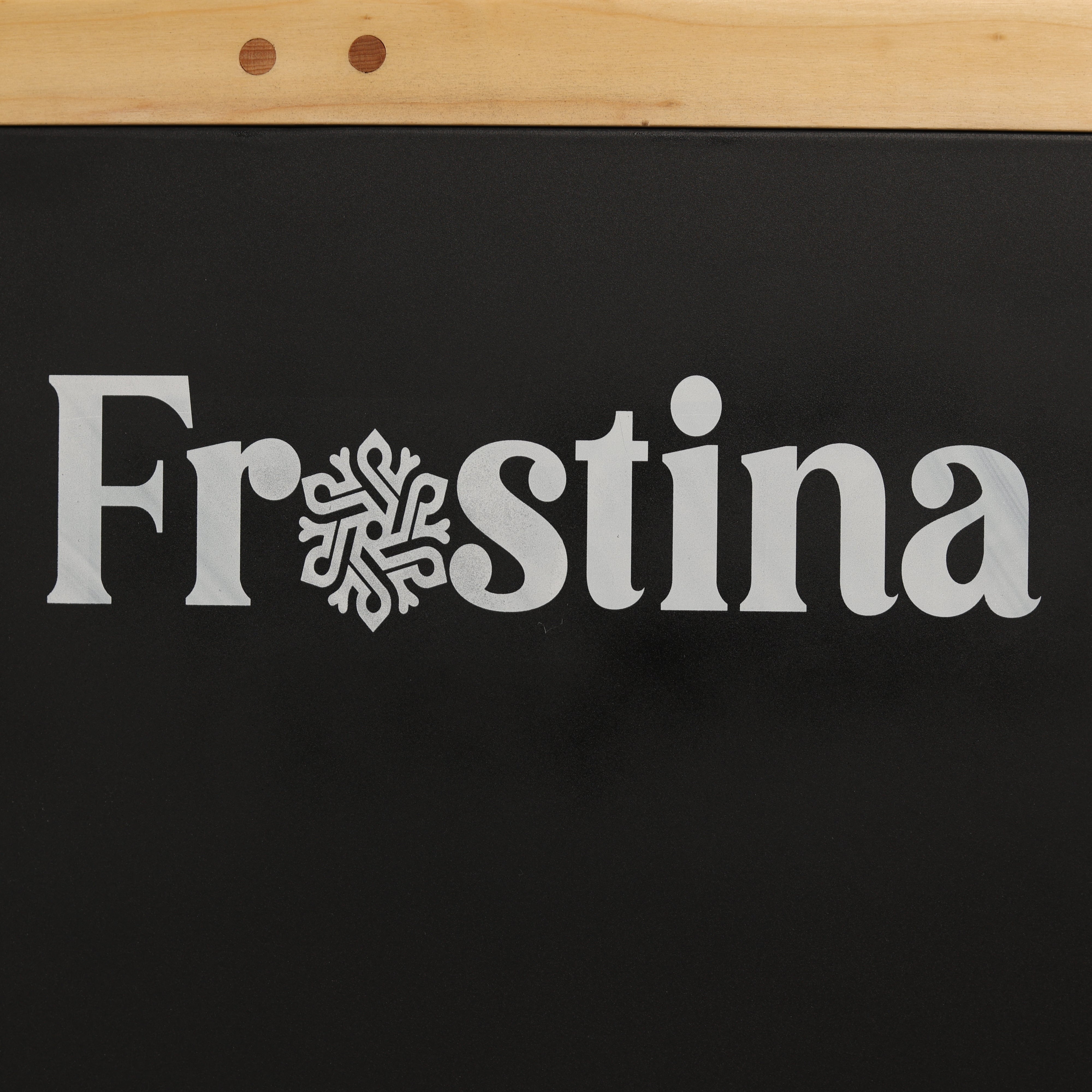 Velika hladna kad z ohlajevalnikom